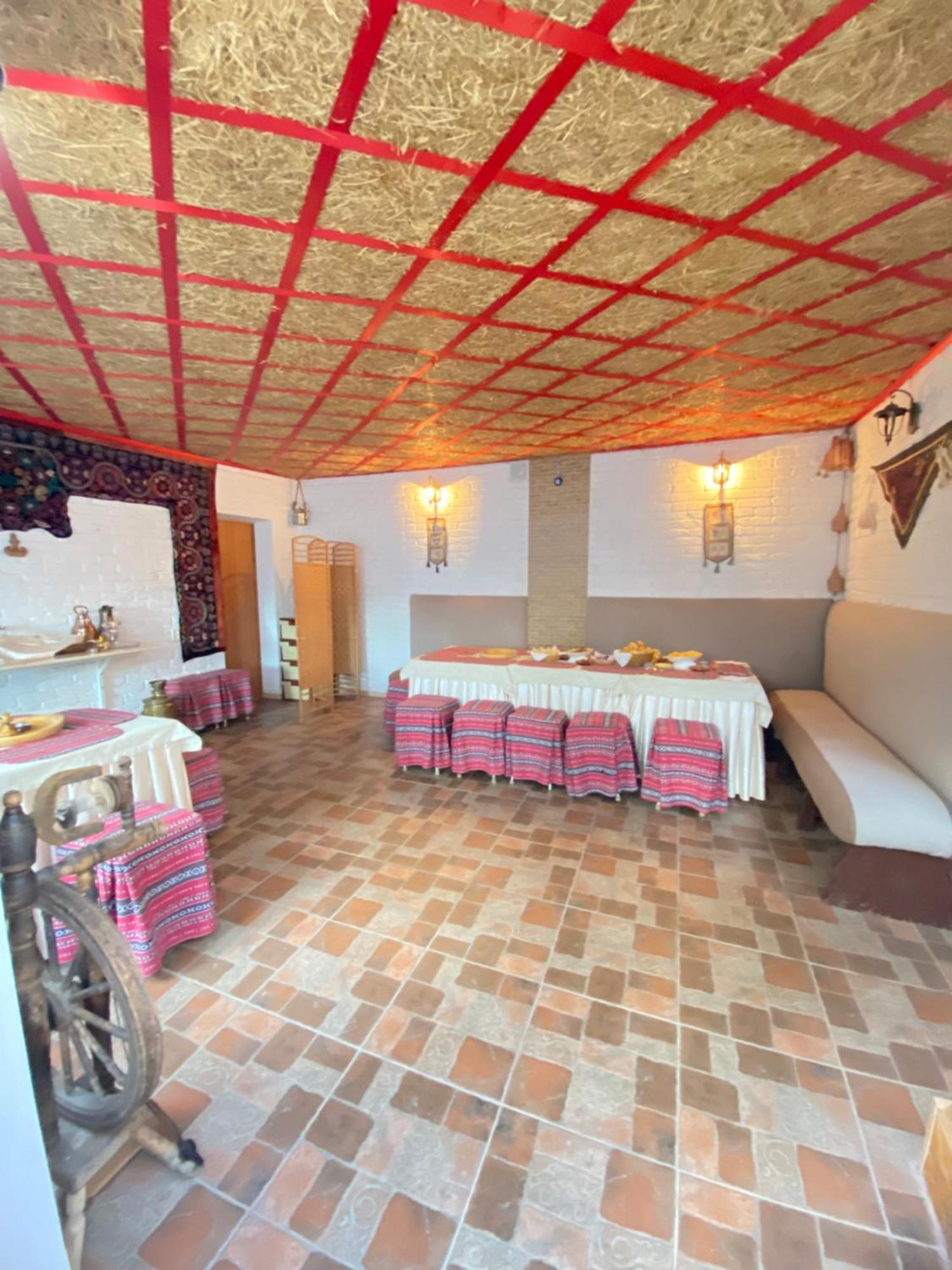 Osobyi Guest House Cholpon-Ata Luaran gambar